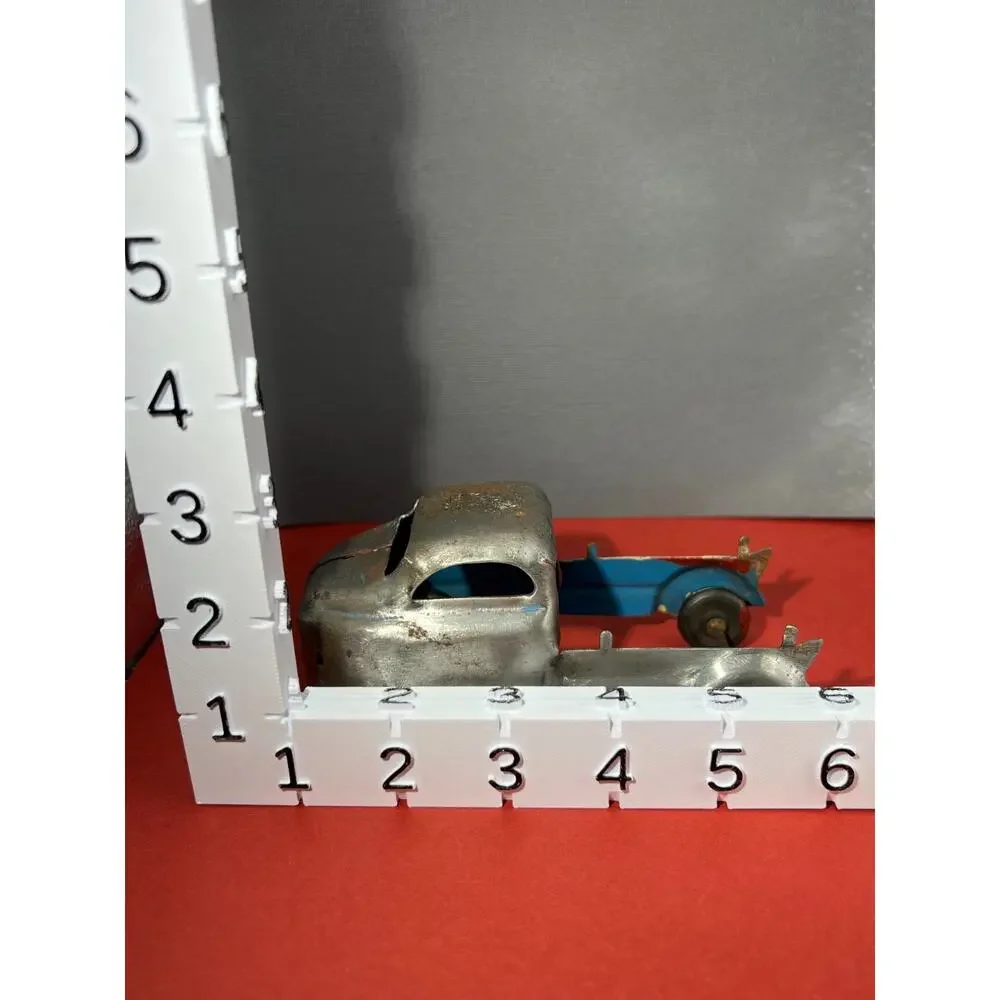 Vtg Wyandotte Truck